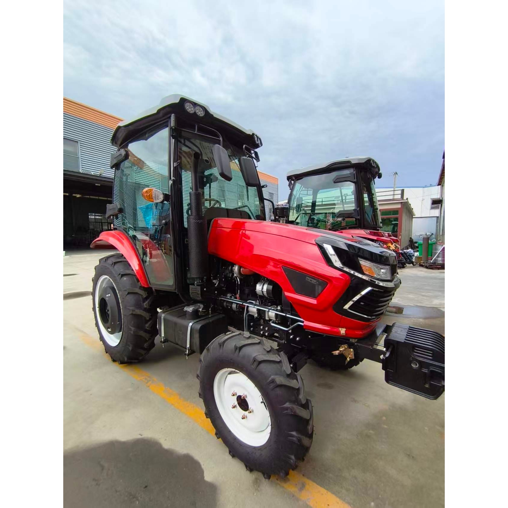รถแทรกเตอร์การเกษตรขับเคลื่อนส - Agriculture Farming Services บทวิจารณ์และราคา